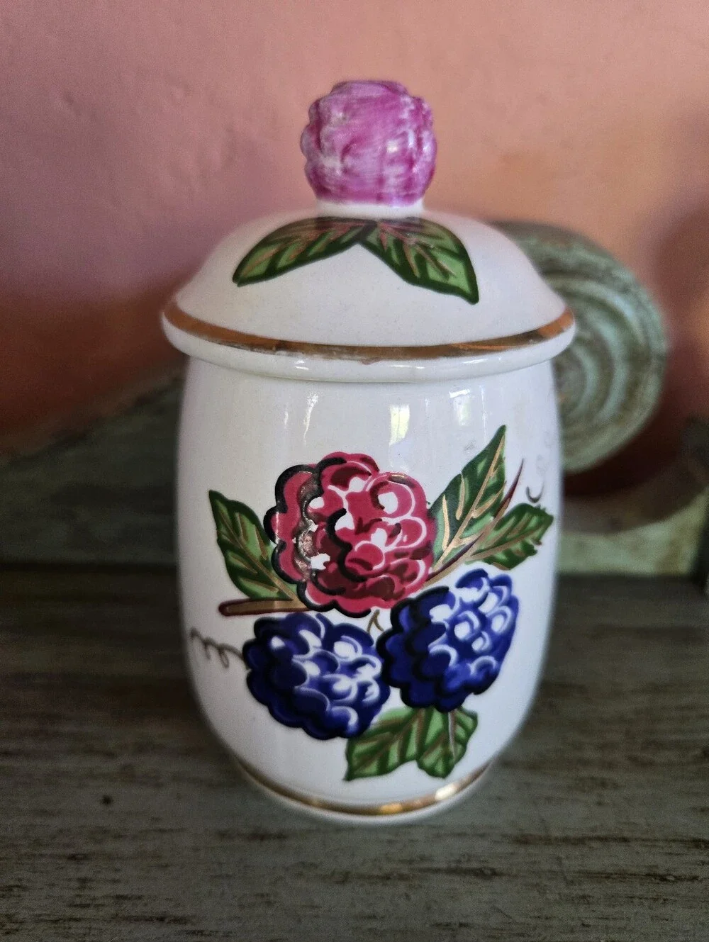 Vintage Knott's Berry Farm Covered Jam Pot Excellent